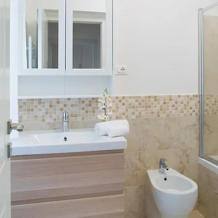 Suitelowcost Castaldi