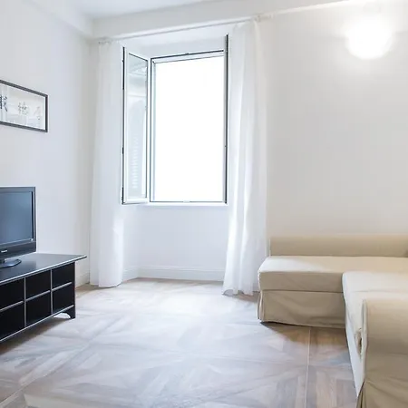 Apartment Suitelowcost Castaldi Milan