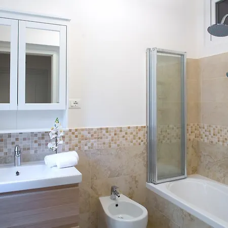 Apartment Suitelowcost Castaldi *
