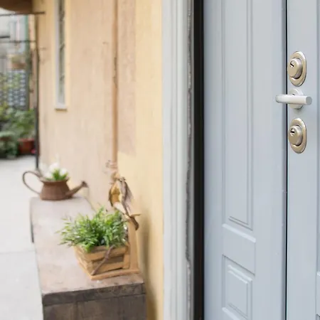 Apartment Suitelowcost Castaldi Milan